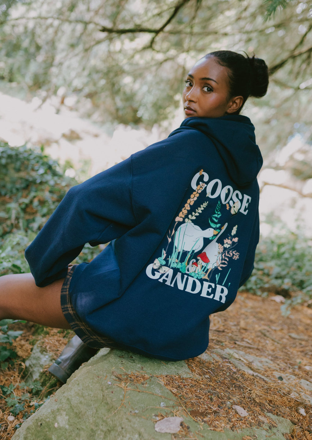 Woodland Goose Hoodie - Navy